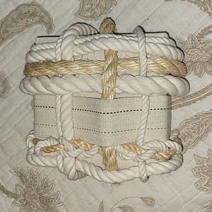 Brocoloco woven small wall piece